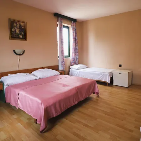 Апартаменты Mueller's 3