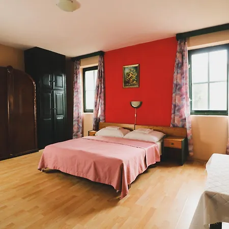 Апартаменты Mueller's 3 *