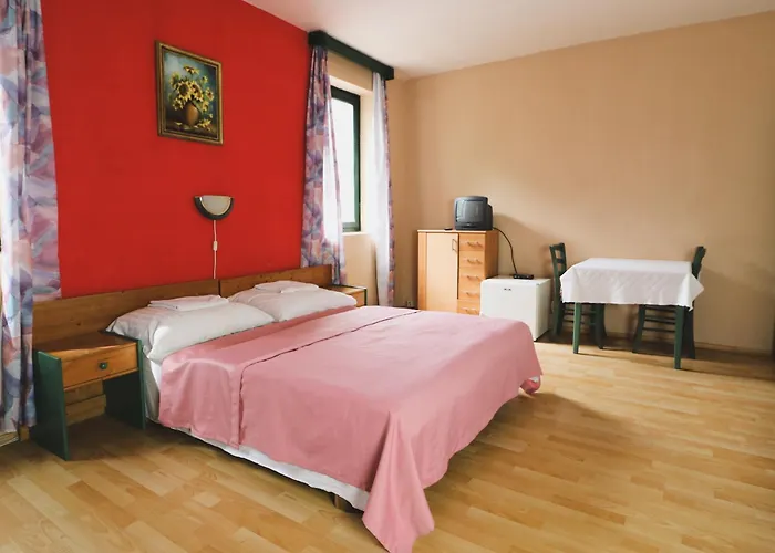 Mueller's 3 Апартаменты